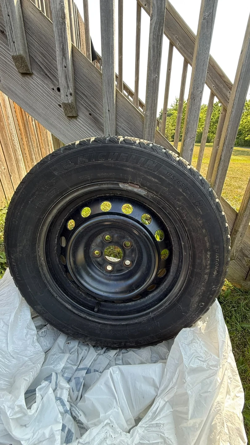 Michelin X-Ice Snow Tire with Rim