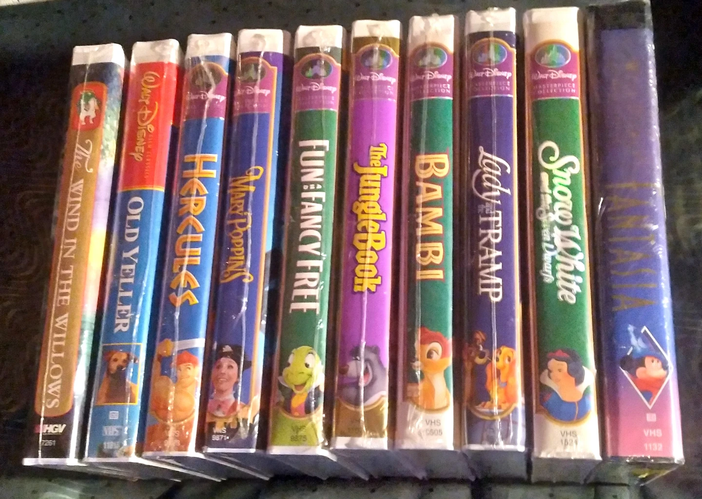 DISNEY VHS SEALED LOT - 10 VINTAGE CLAMSHELL VIDEOS - photo 4
