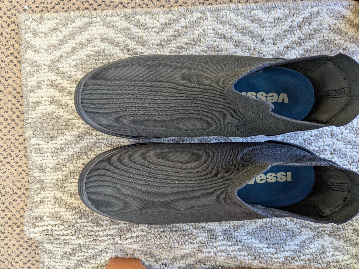 Brand New Vessi Uptown Chelsea (Full Black) - Size W9 - photo 4