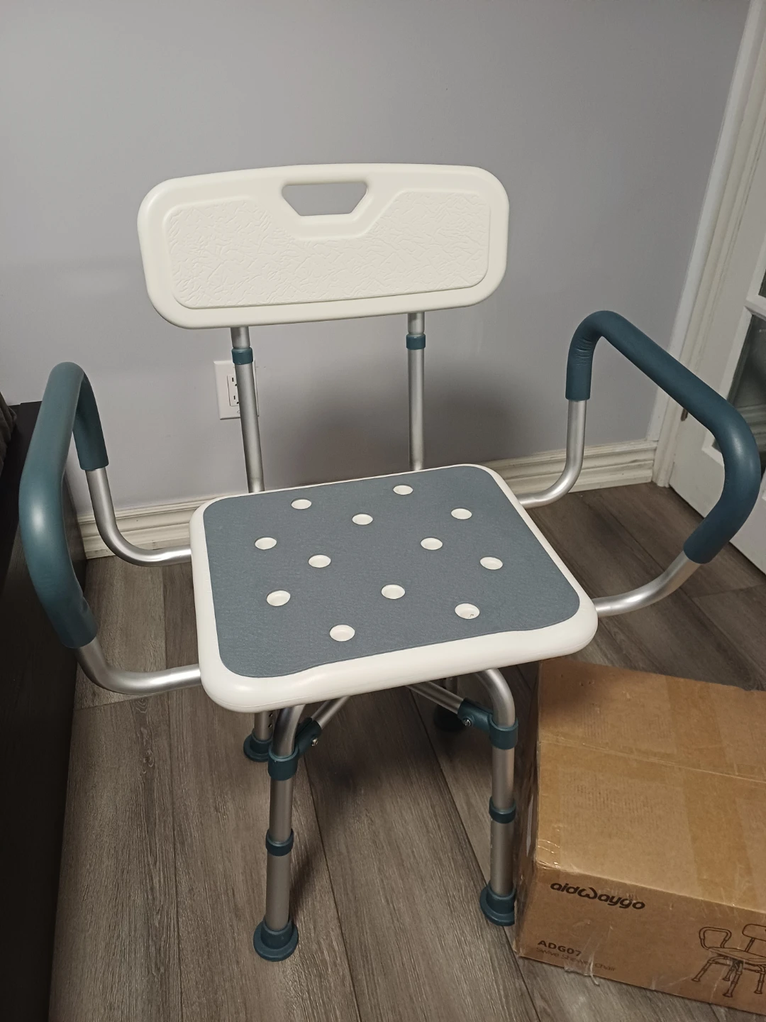 Aidywaygo Swivel Shower Chair