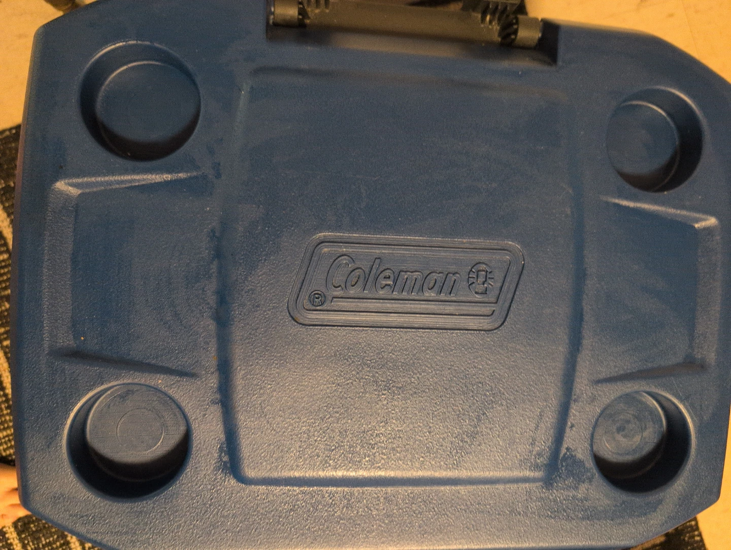 Coleman 50 Quart Wheeled Cooler - photo 3