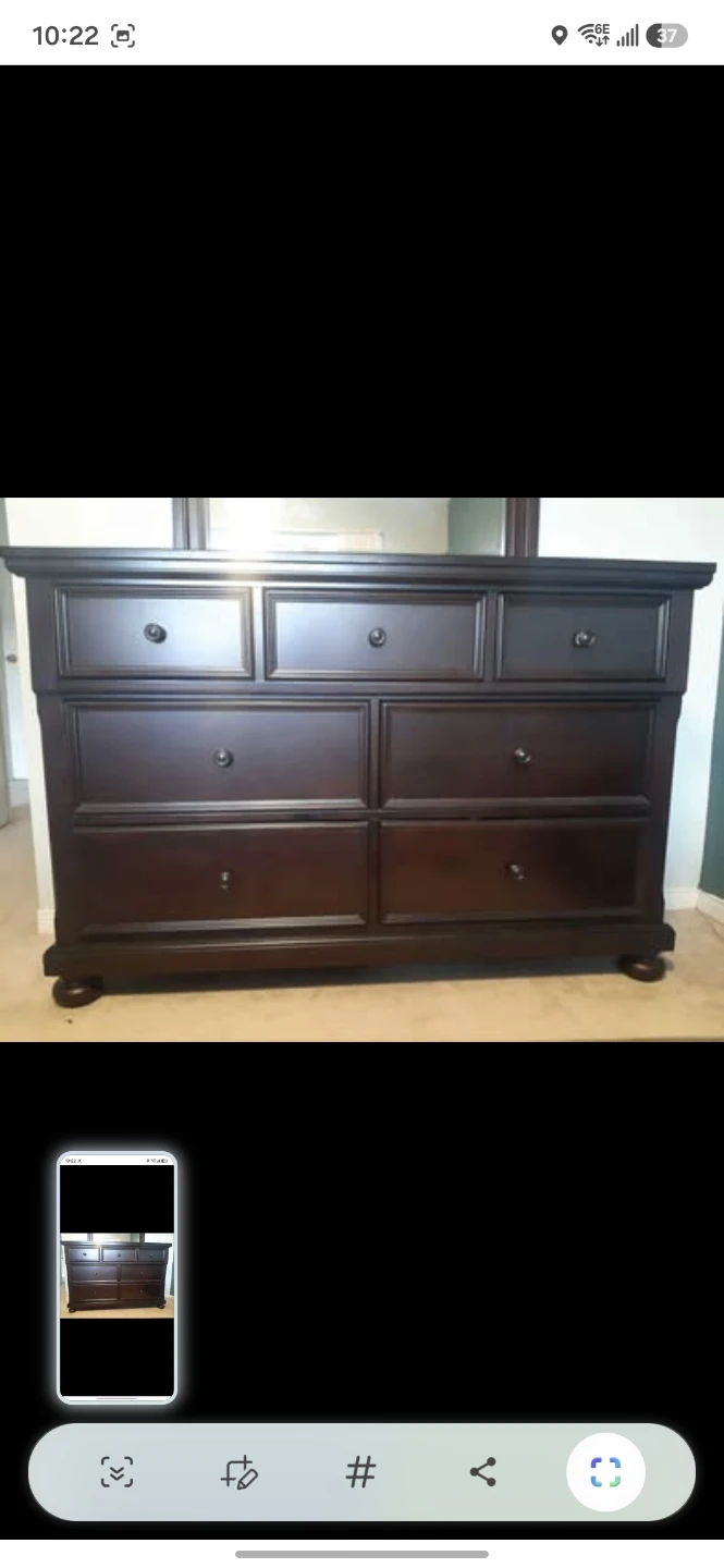 Dark Wood 7-Drawer Dresser with Arched Mirror