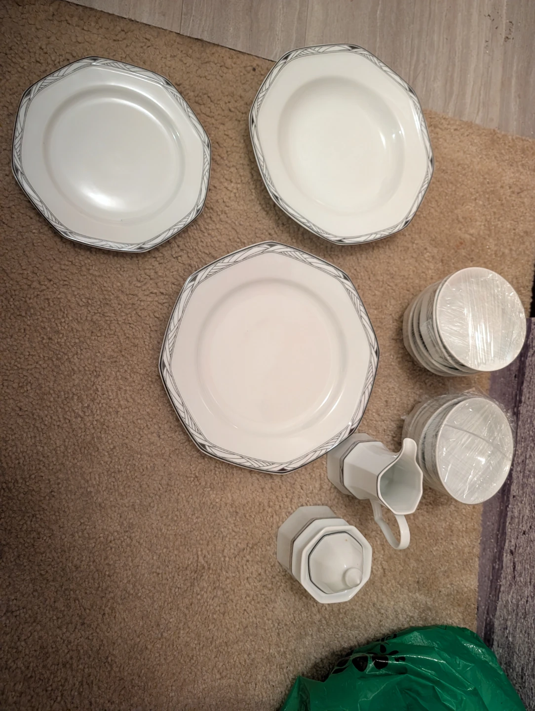 Studio Nova Synthesis Dinnerware Set