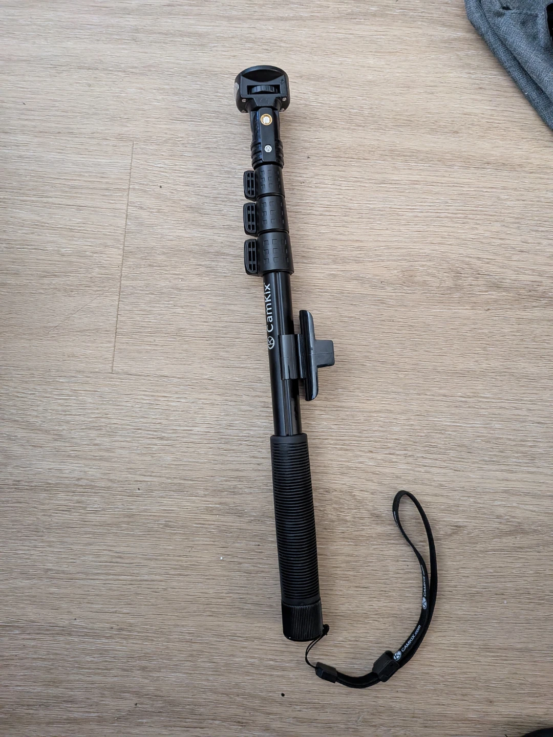 CamKix Telescopic Handle Grip