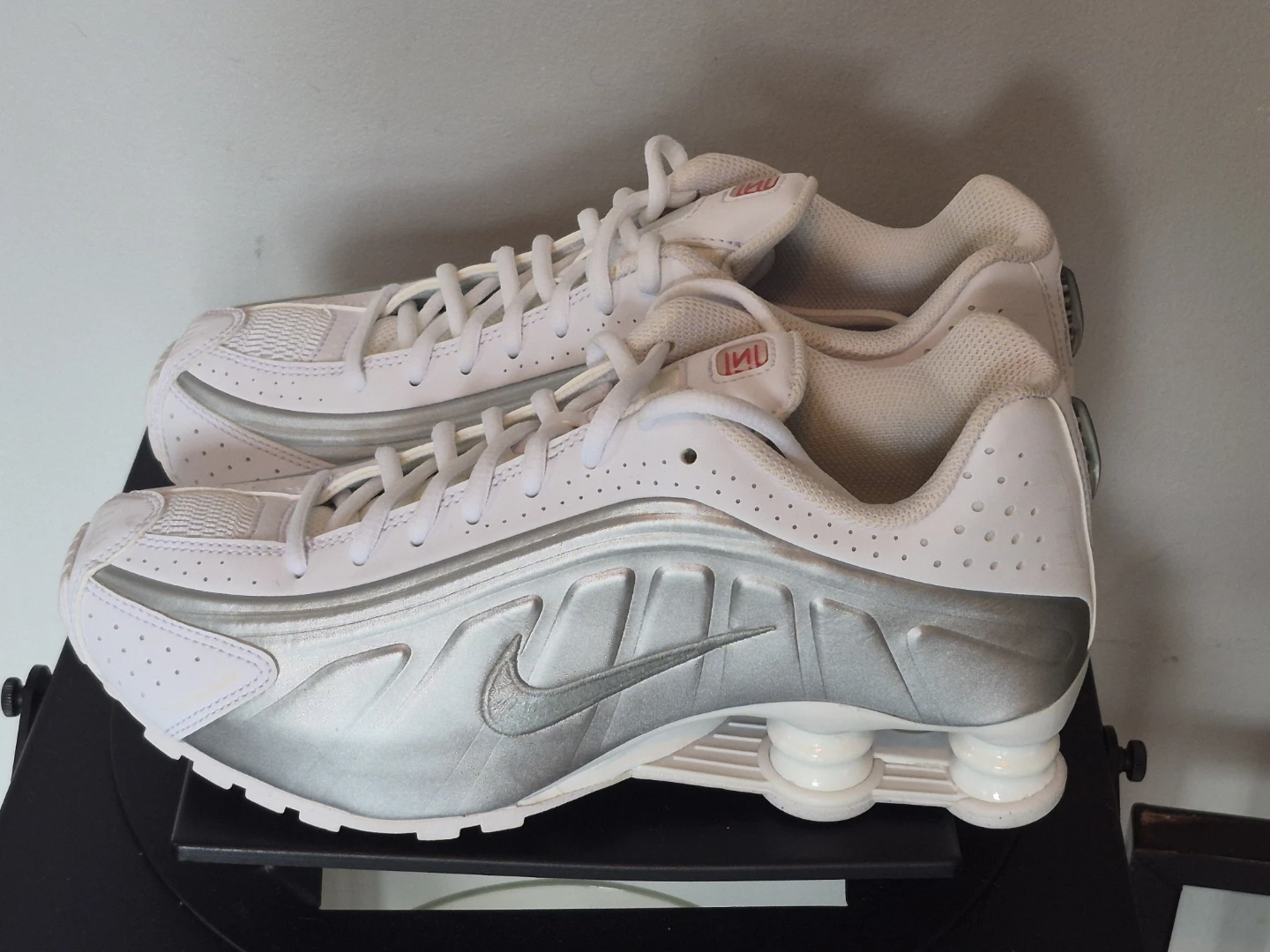 Nike Shox TLX Running Shoes 6Y - photo 4