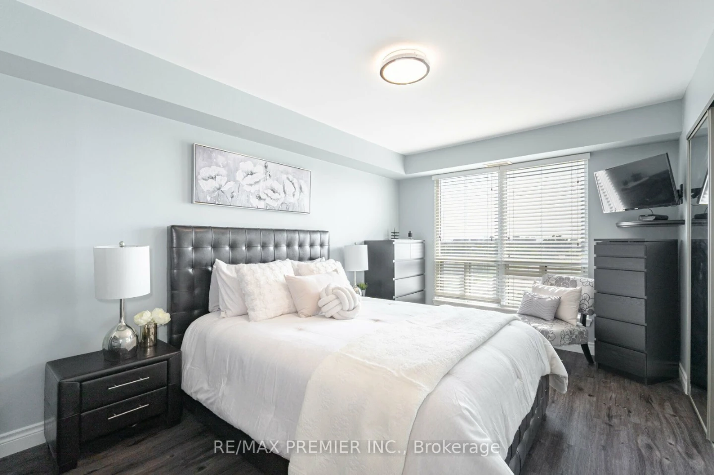 2 bedroom 2 bathroom apartment for rent