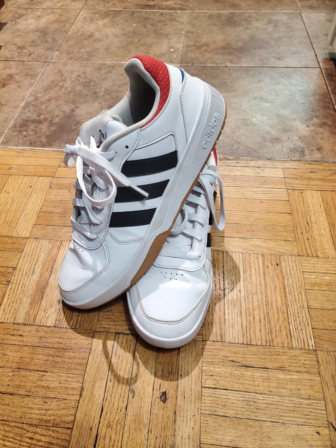 Men's & Boys Original Adidas Shoes Size 9 - photo 2