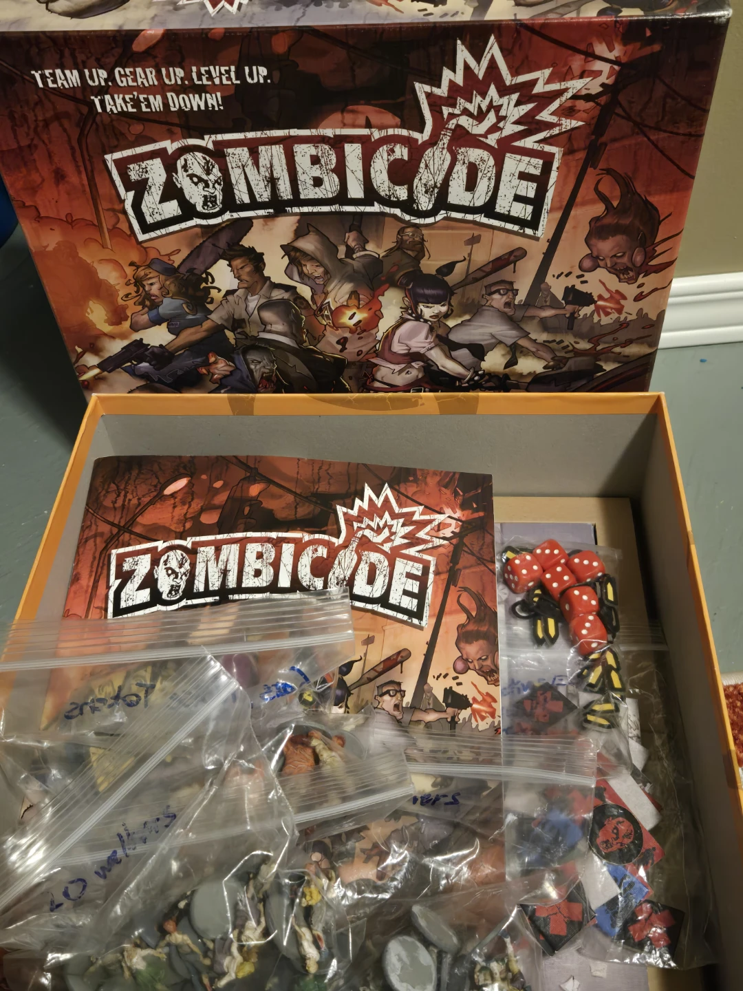 Zombicide (1st edition used) - photo 3
