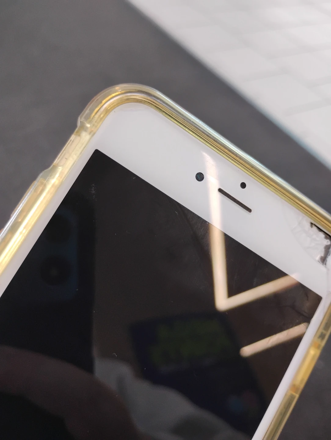 Gold Apple iPhone 6 plus - photo 4