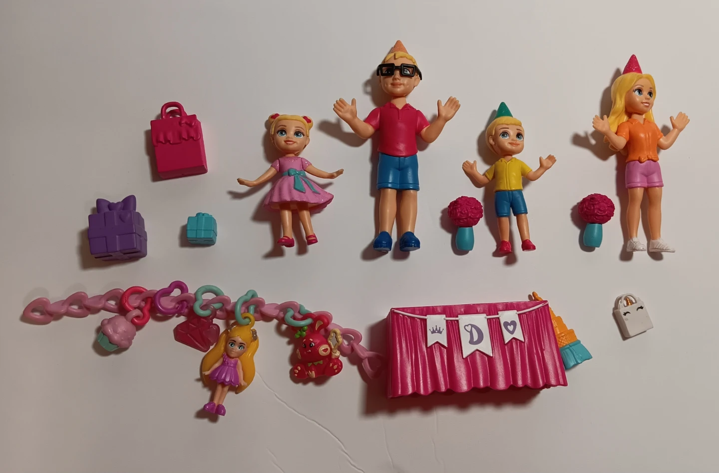 Love, Diana Birthday Set w/ Accessories (some missing pieces)