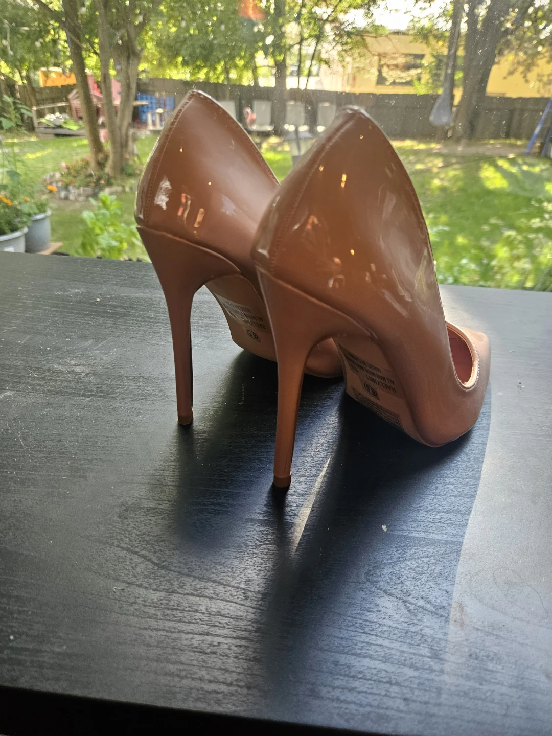 Fashion Nova Patent Nude Heels Size 6.5 - photo 2