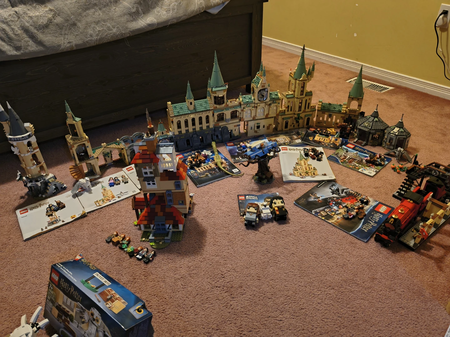 LEGO Harry Potter Hogwarts sets