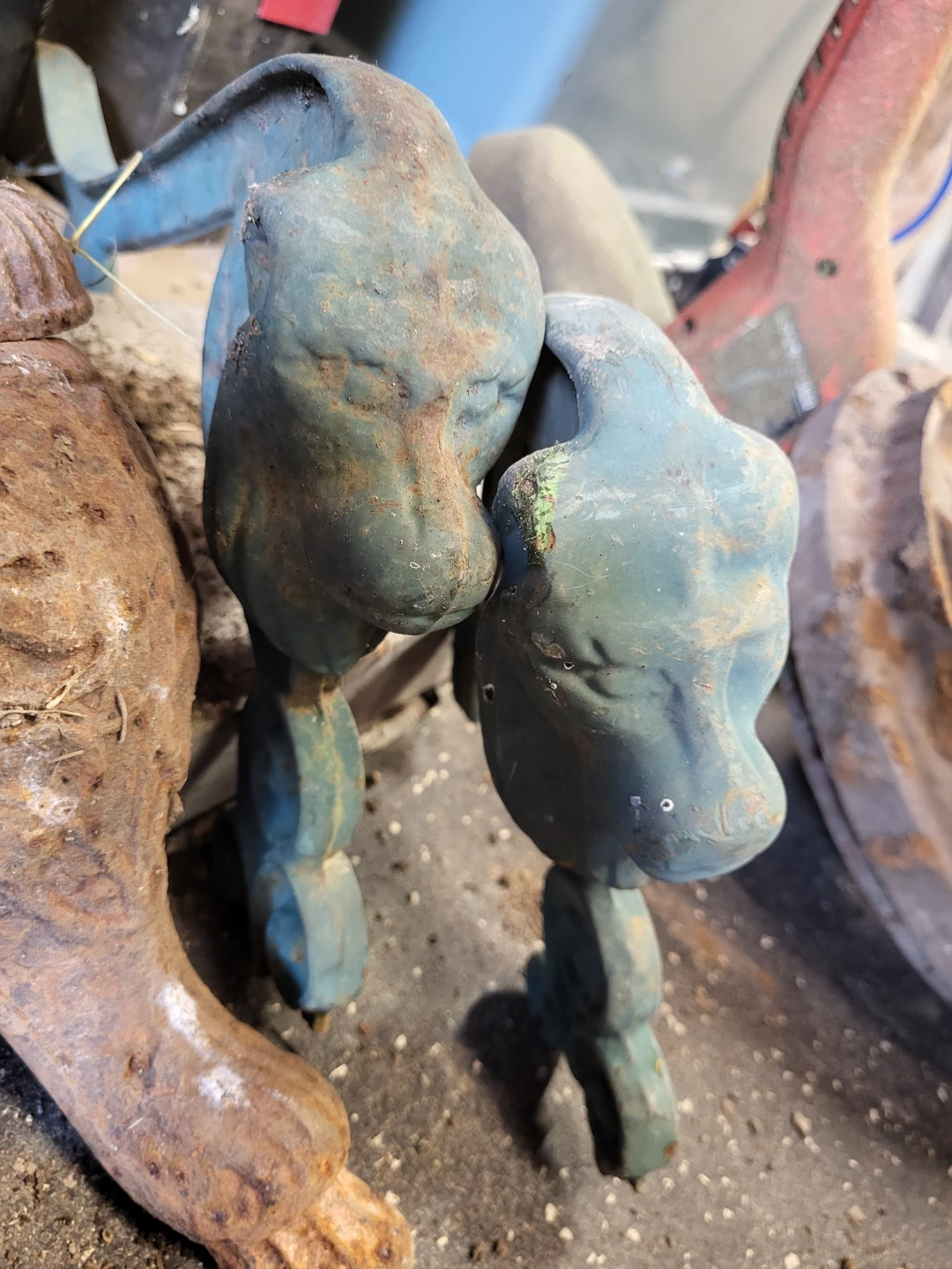 Antique Cast Iron Decorative Pieces - photo 4