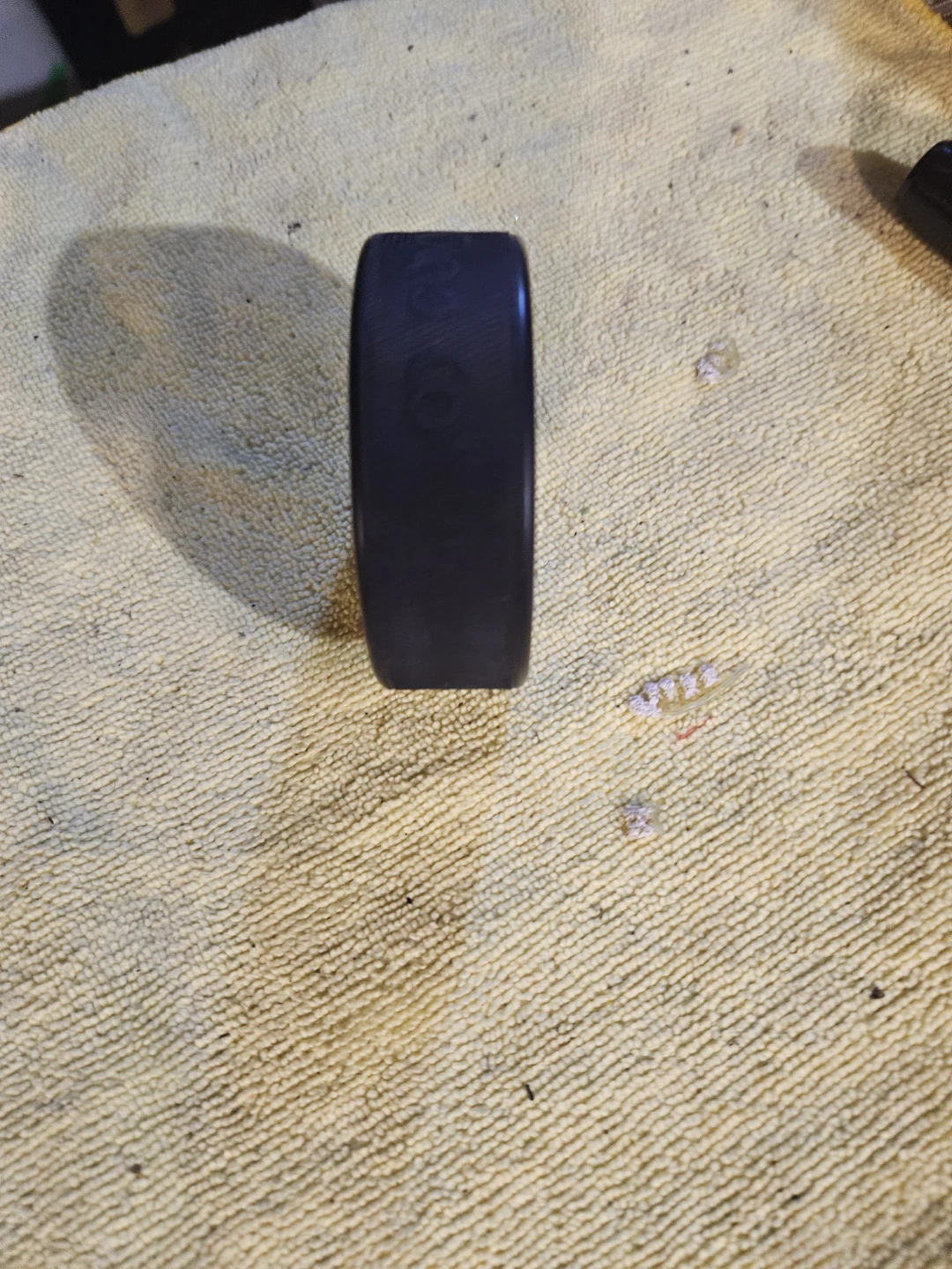 Vancouver Canucks NHL Hockey Puck - photo 4