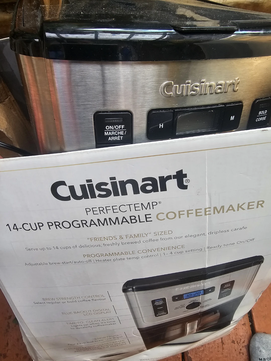 Cuisinart 14-Cup Programmable Coffee Maker