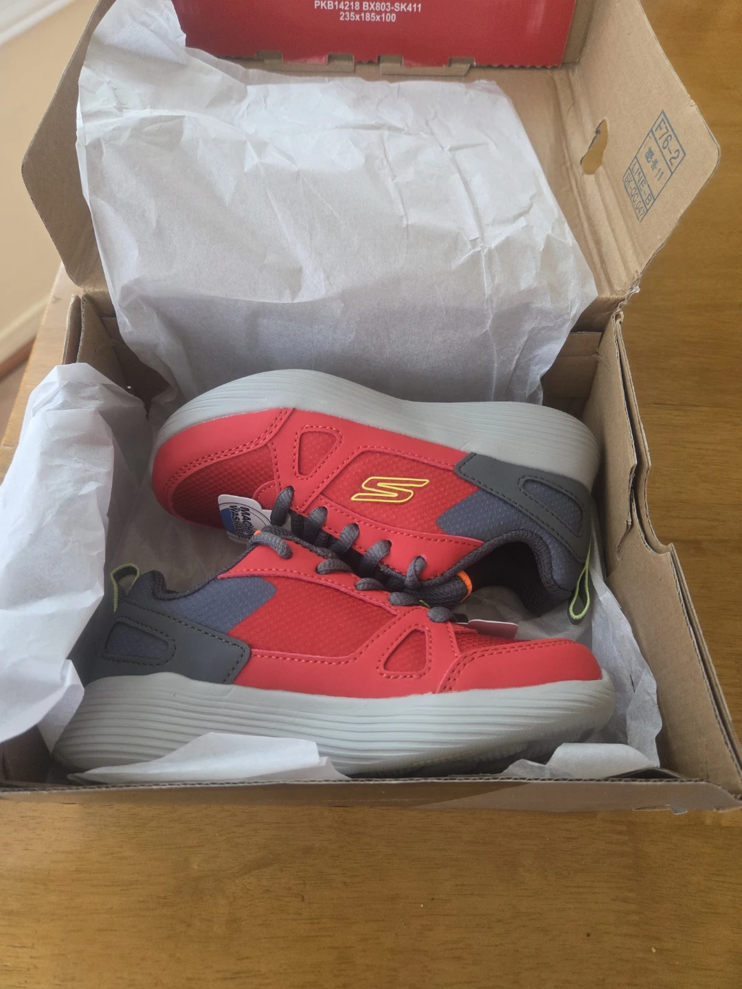 Skechers Kids Red/Grey Running Shoes - Size 11