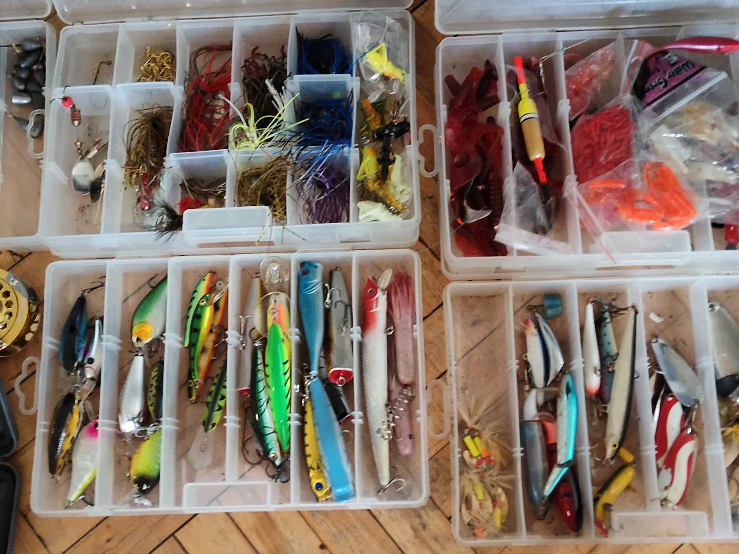 Fishing Lure Tackle Box Kit - photo 2