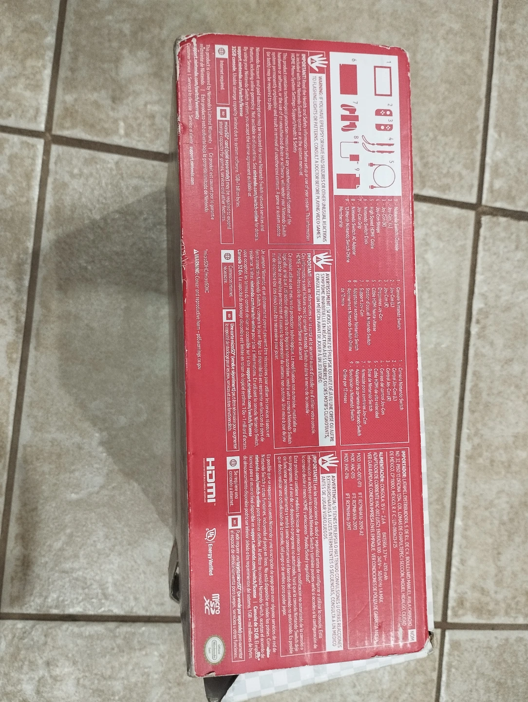 Nintendo Switch Console with Mario Kart 8 Deluxe. - photo 2