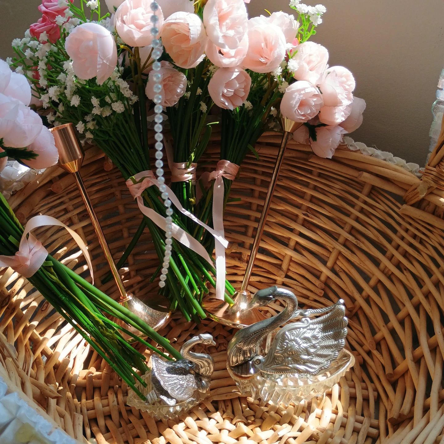 Wicker Basket with Artificial Flower Bouquets - photo 3
