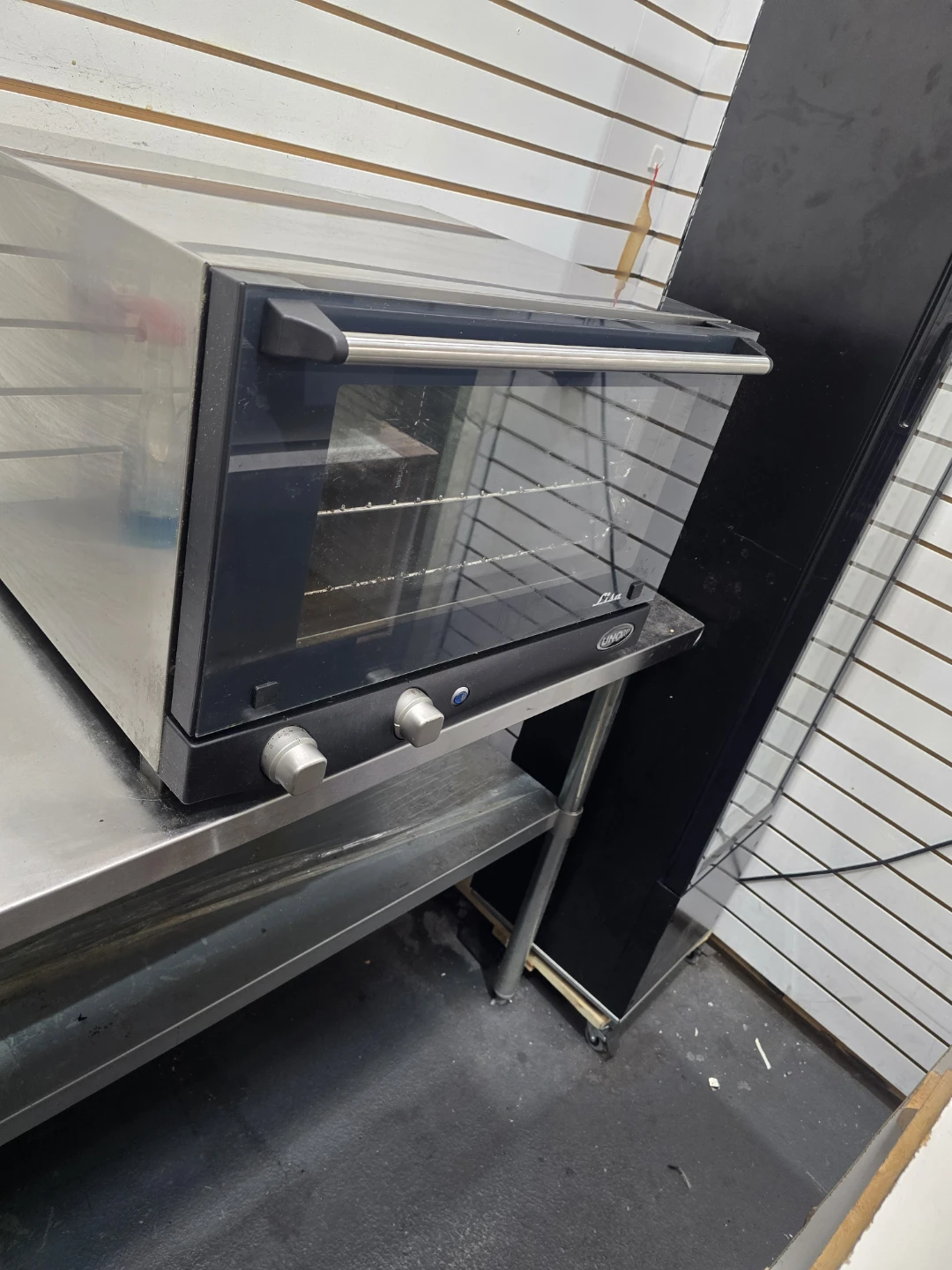 Bakers Pride Convection Oven - photo 5