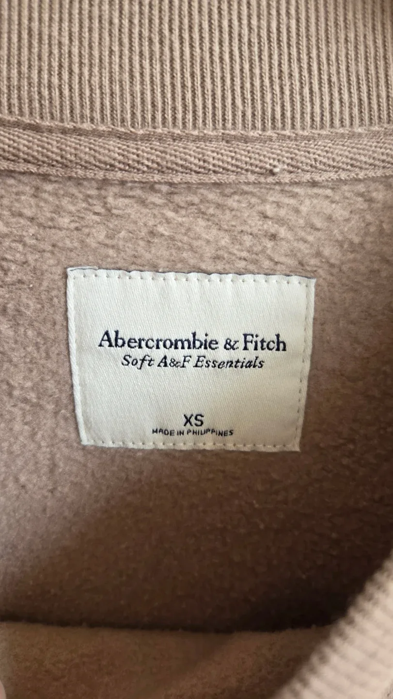 Abercrombie & Fitch Paris Embroidered Sweatshirt XS - photo 3