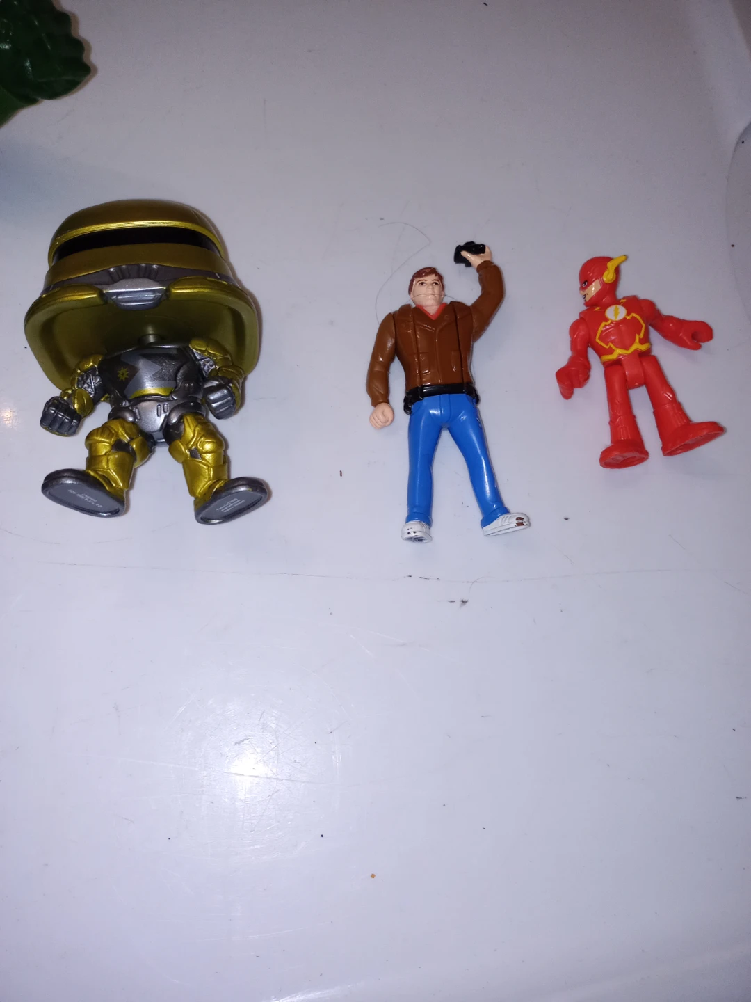 Assorted 7 Toy Figures - photo 4