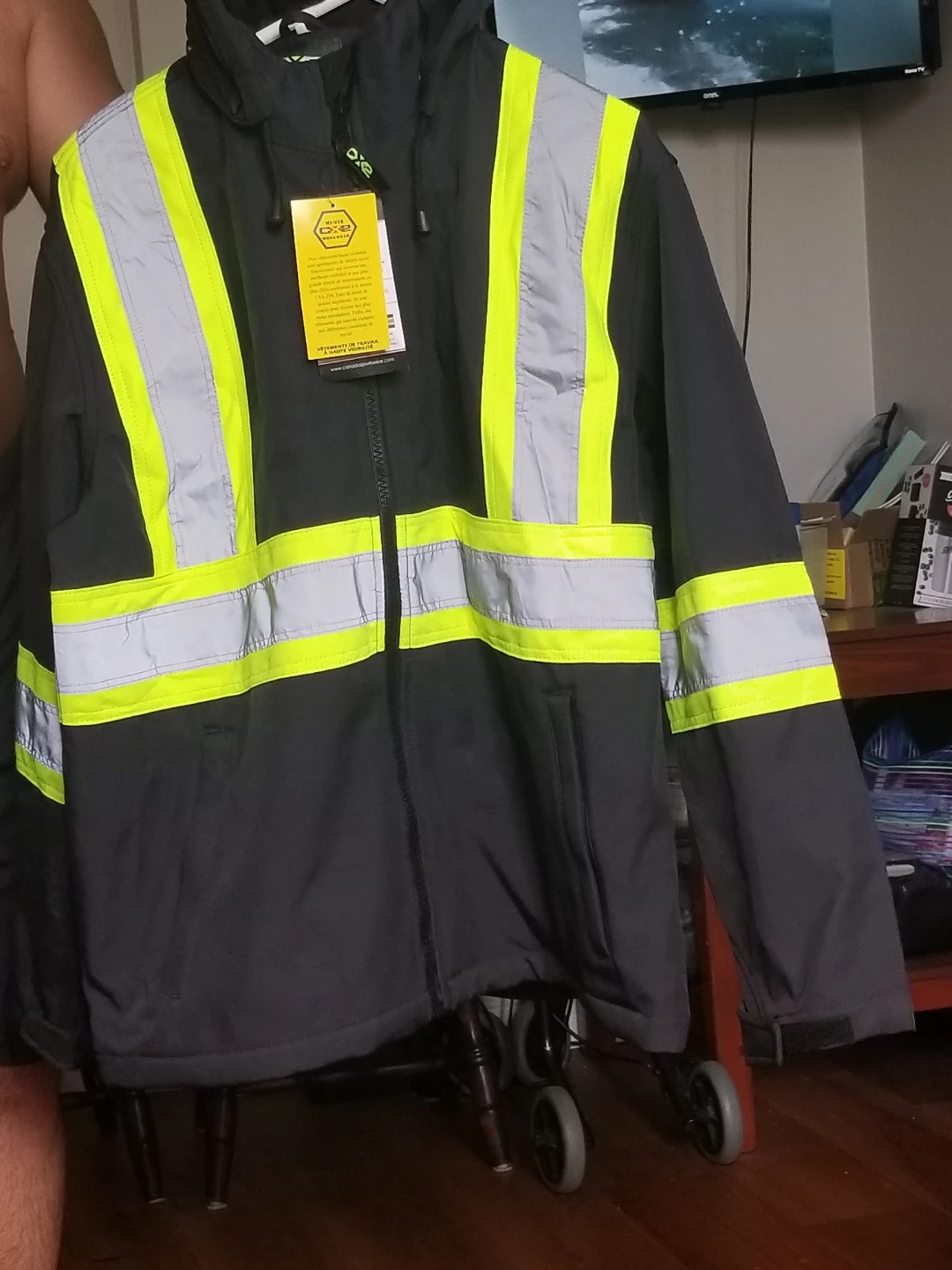 Brand new CX2 hi-visibility men's jacket, size