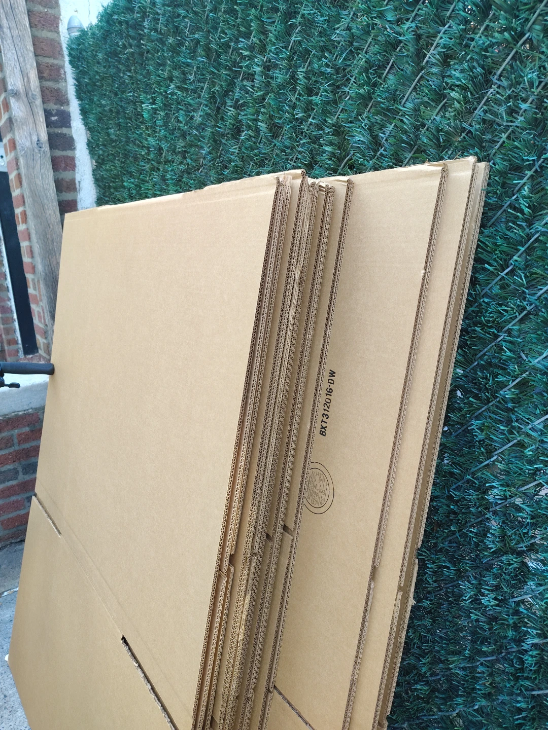 Cardboard Moving Boxes - Large