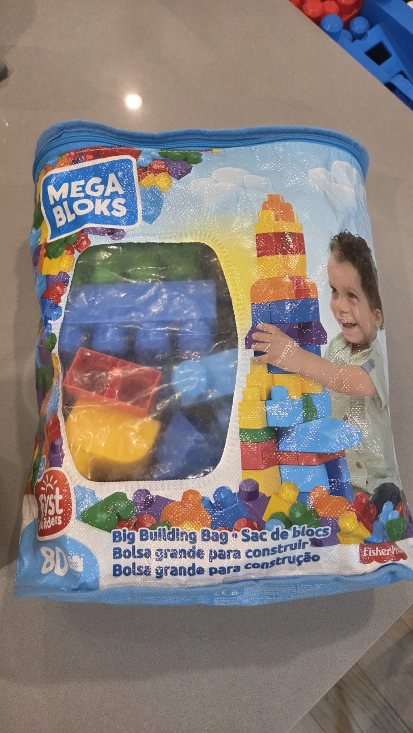 Mega Bloks - 90pcs & Racing Truck