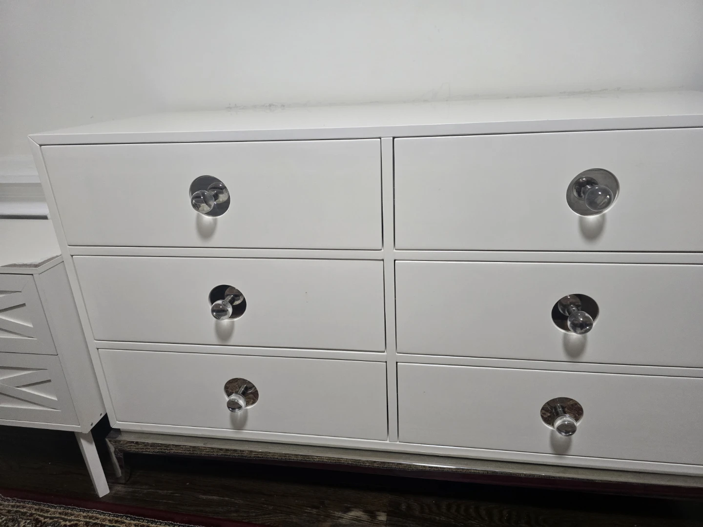 White 6 Drawer Dresser with Glass Knobs