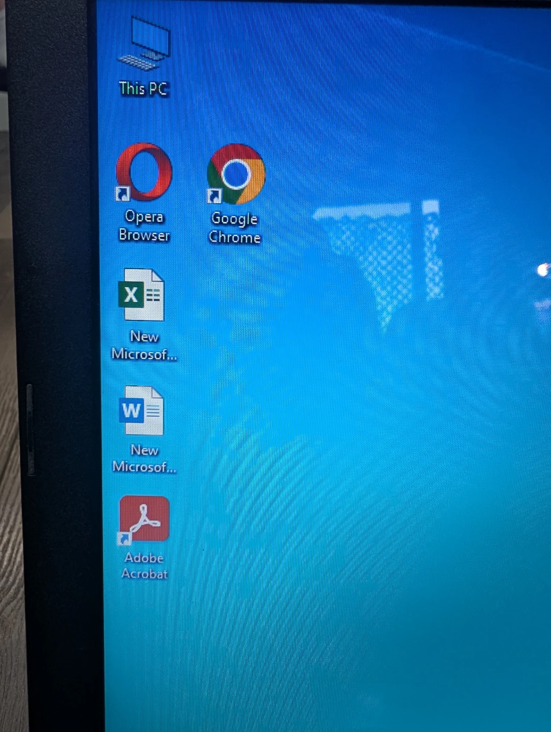 Acer Aspire ES 15 Laptop with Wifi 6 Adapter - photo 3