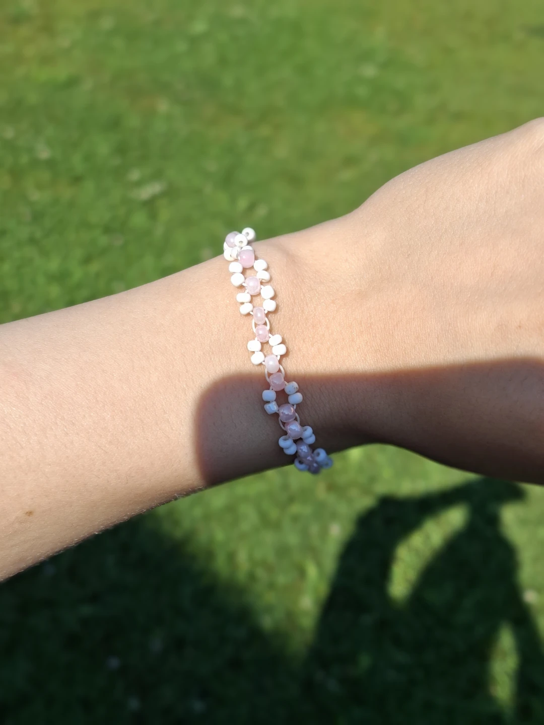 Handmade Beaded Daisy Bracelet
