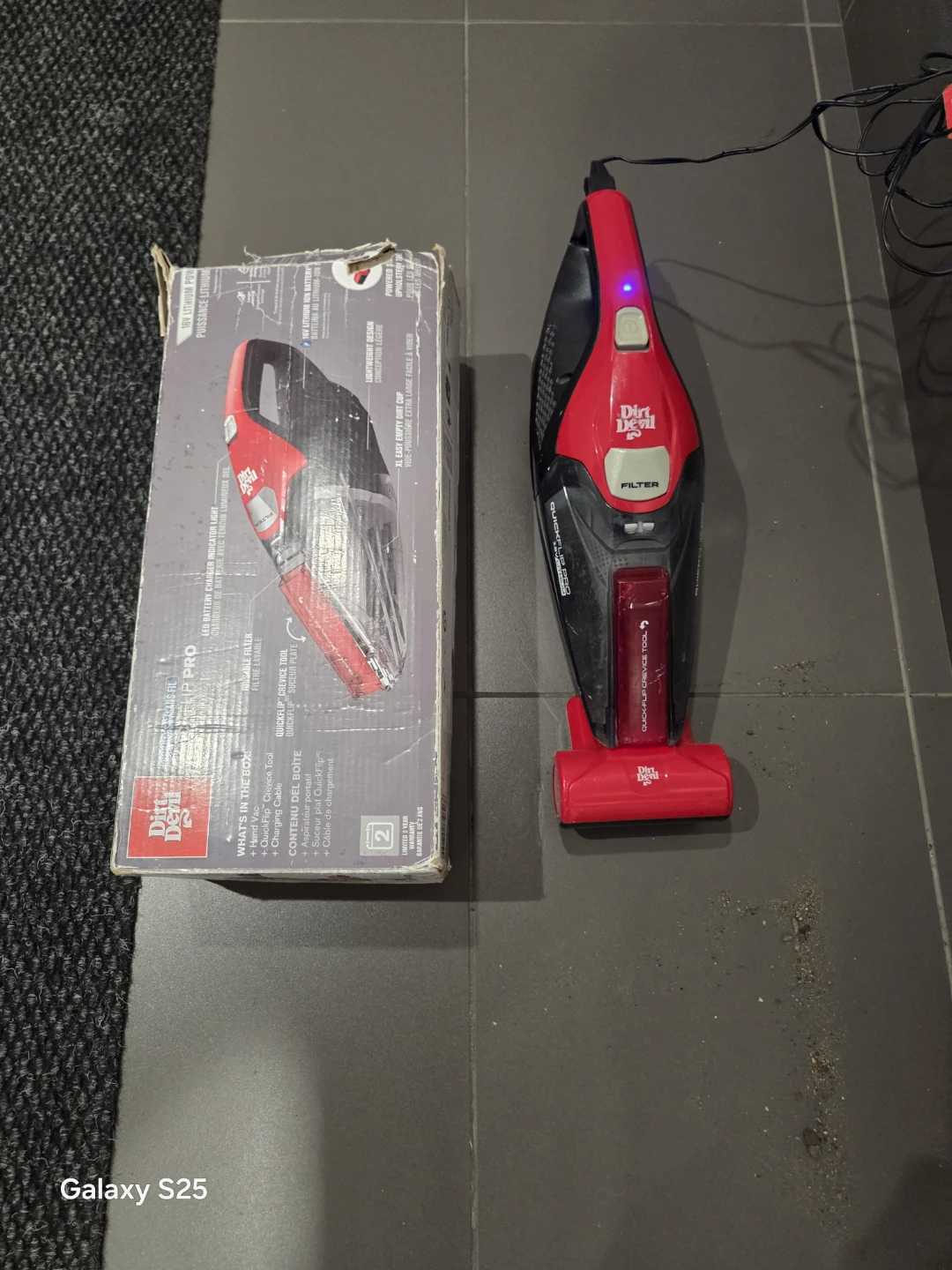 Dirt Devil QuickFlip Pro Handheld Vacuum - photo 2