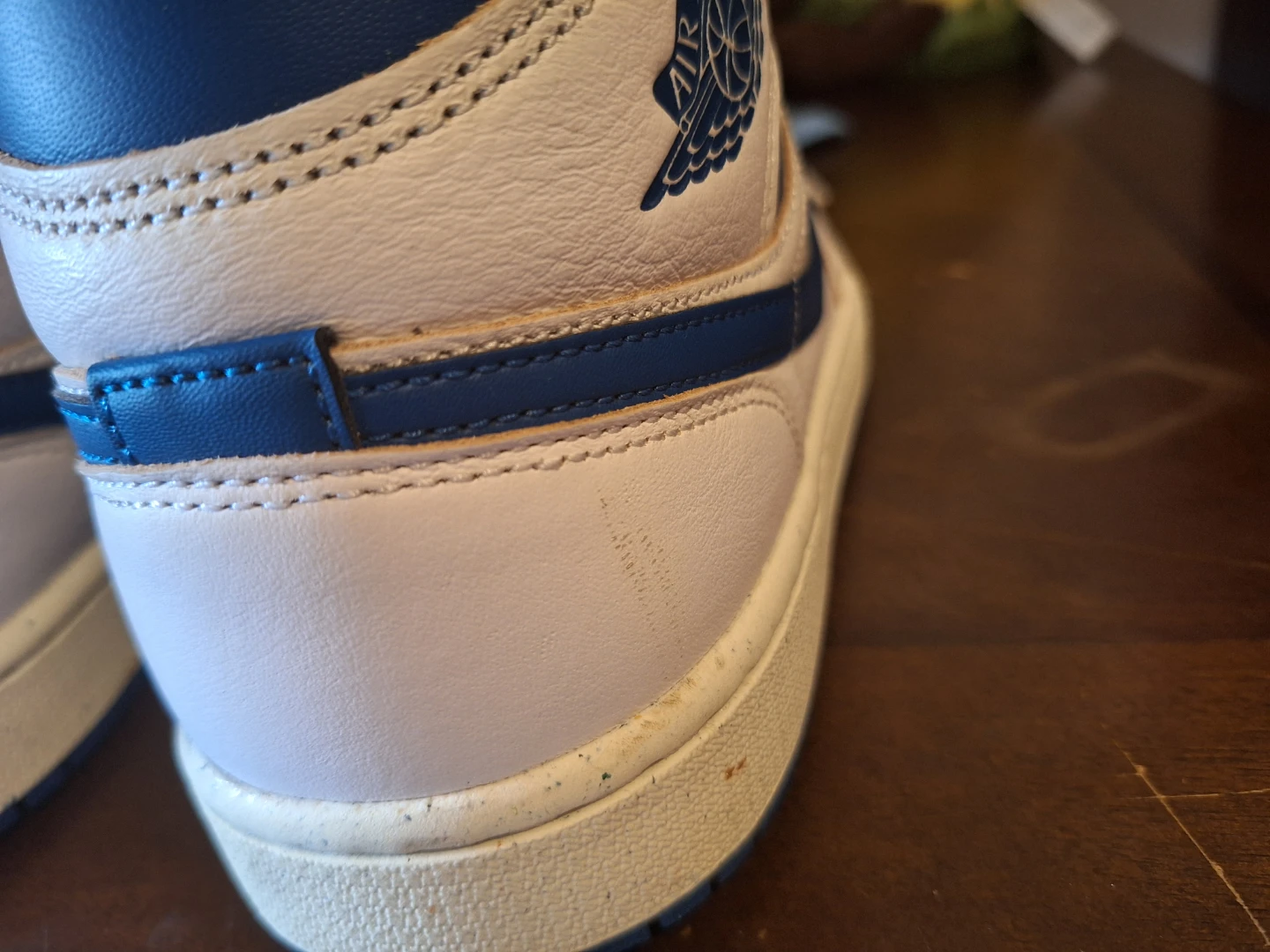 Air jordan size 9.5 - photo 5