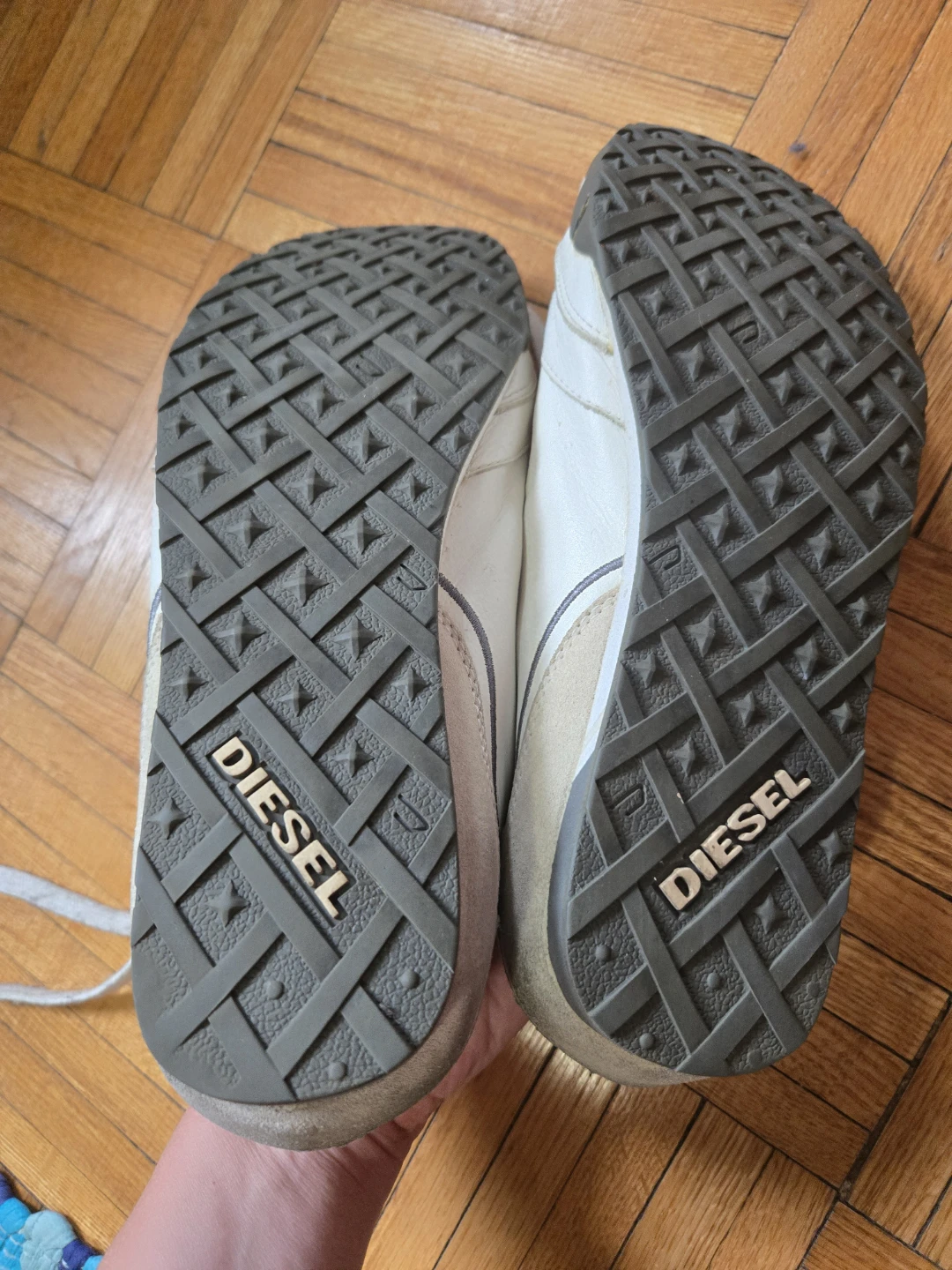 Well-Loved Diesel Sneakers - Men 8.5 - photo 4