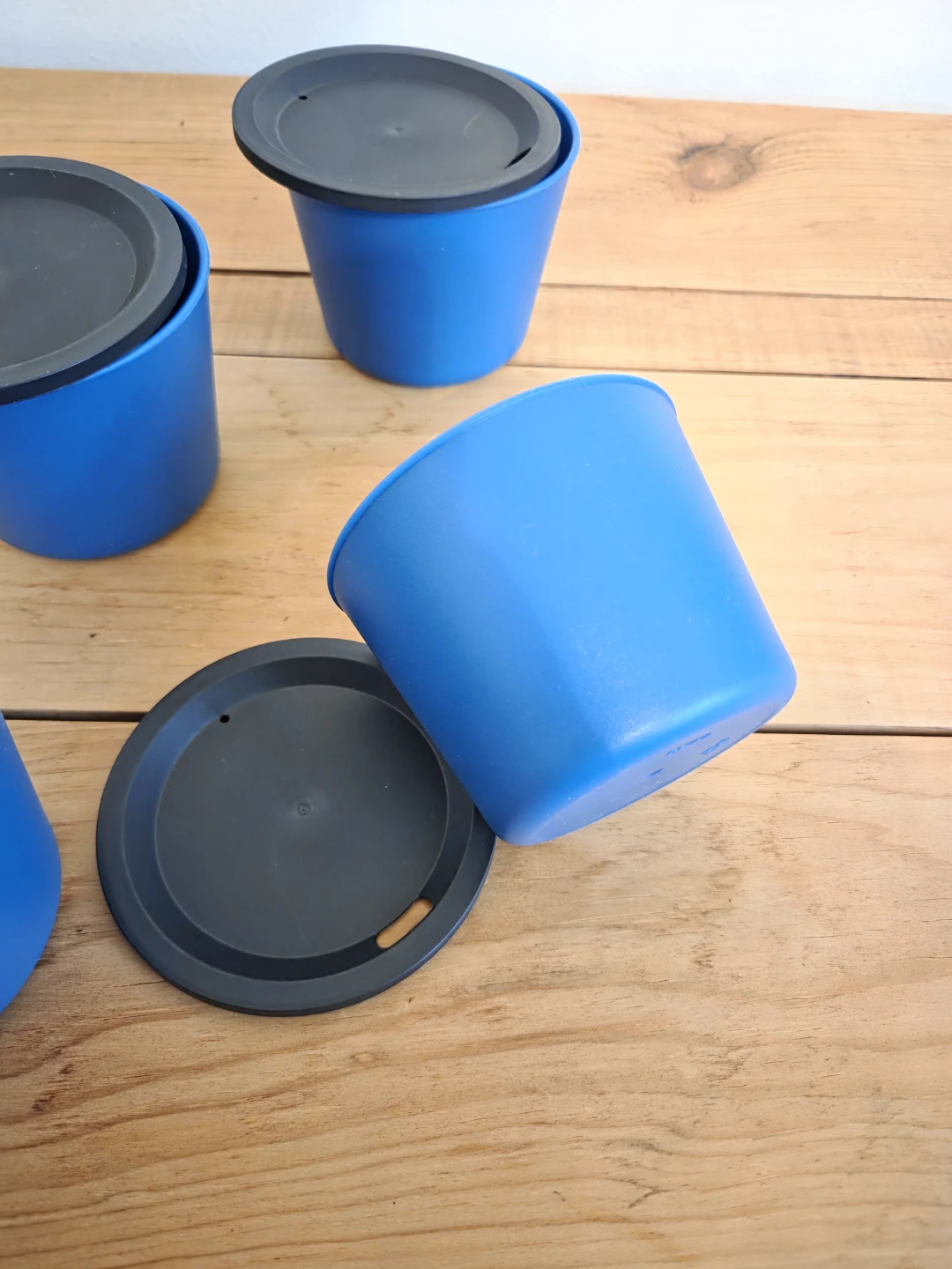 4 New Small Camping Cups Mugs + Lids – Lightweight & Stackable - photo 2
