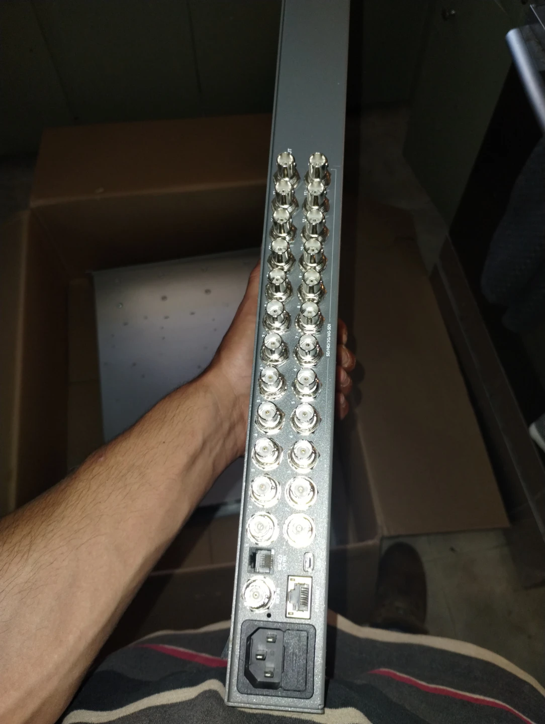 Blackmagicdesign Smart Videohub CleanSwitch 12x12 - photo 4