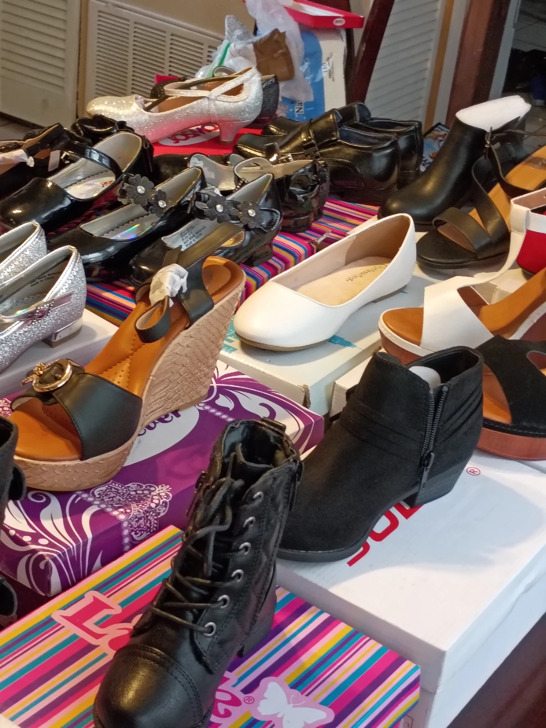 Zapatillas de niña y de mujer - photo 5