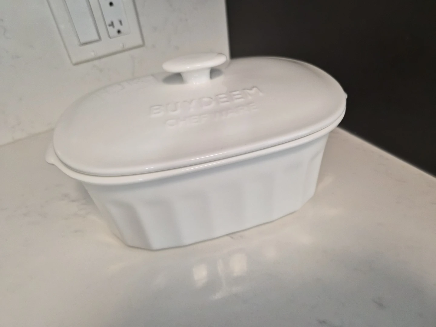 BUYDEEM White Ceramic Oval Casserole Dish with Lid - photo 4
