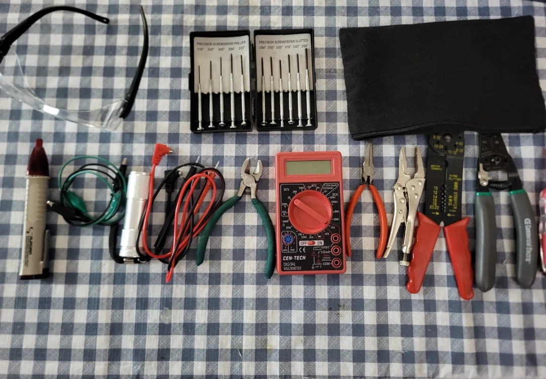 Radiation Detector and  Digital Multimeter