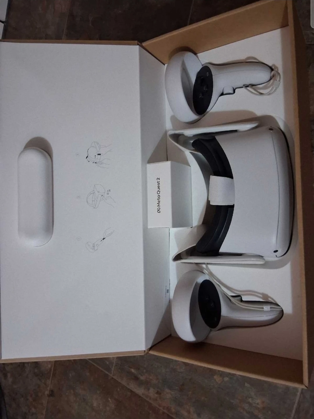 Meta Quest 2 VR Headset - photo 2