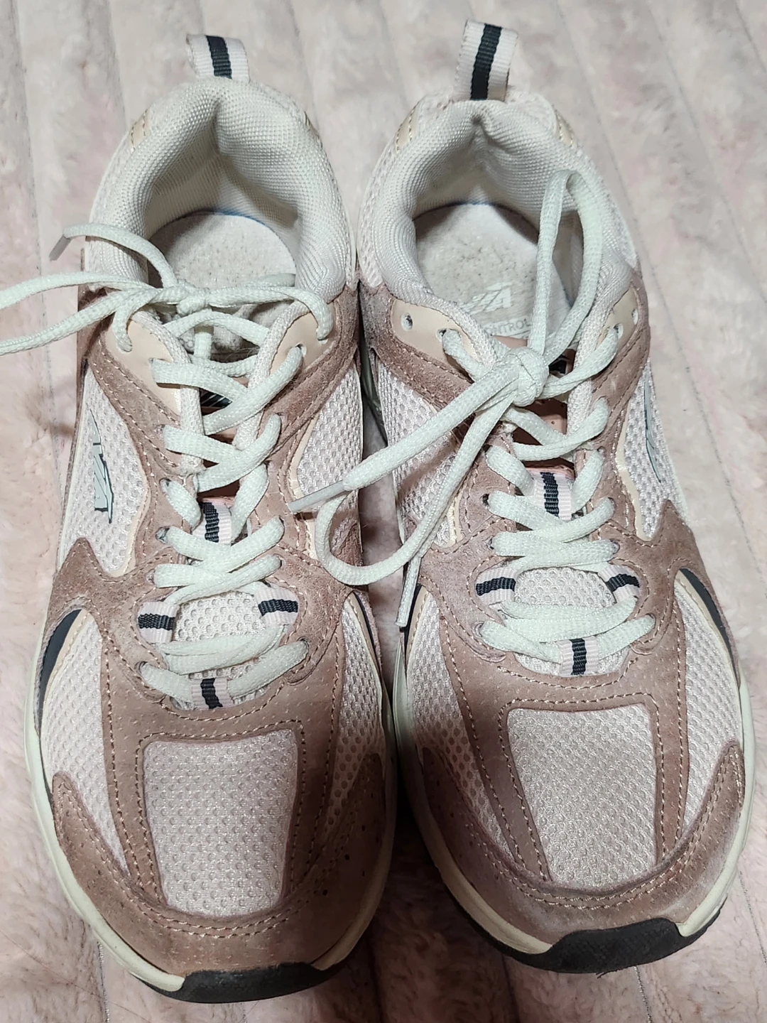 Avia Women's Athletic Shoes