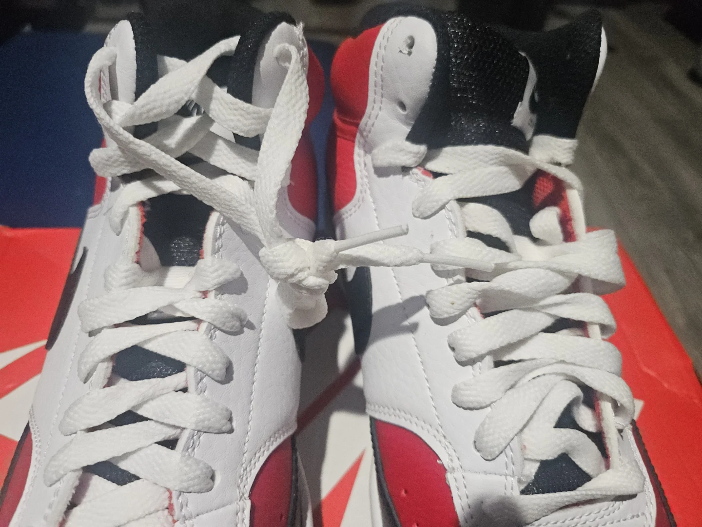 Nike Men's Mid-Top Sneakers Red/White/Black - photo 3
