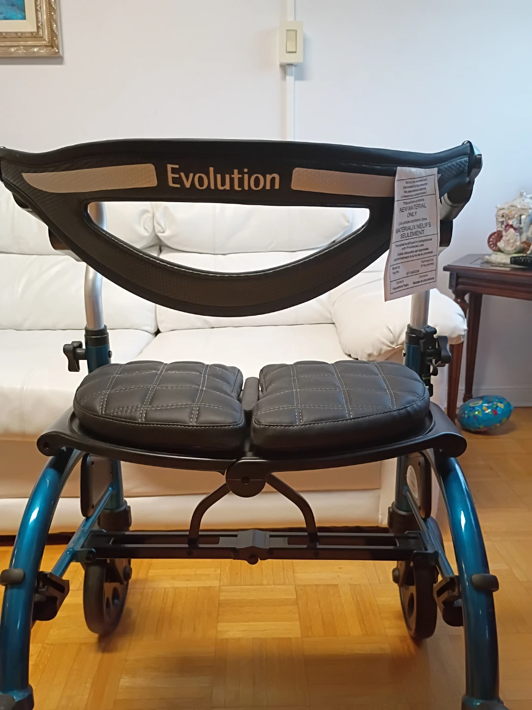 Evolution Rollator Walker  used it for a month - photo 4