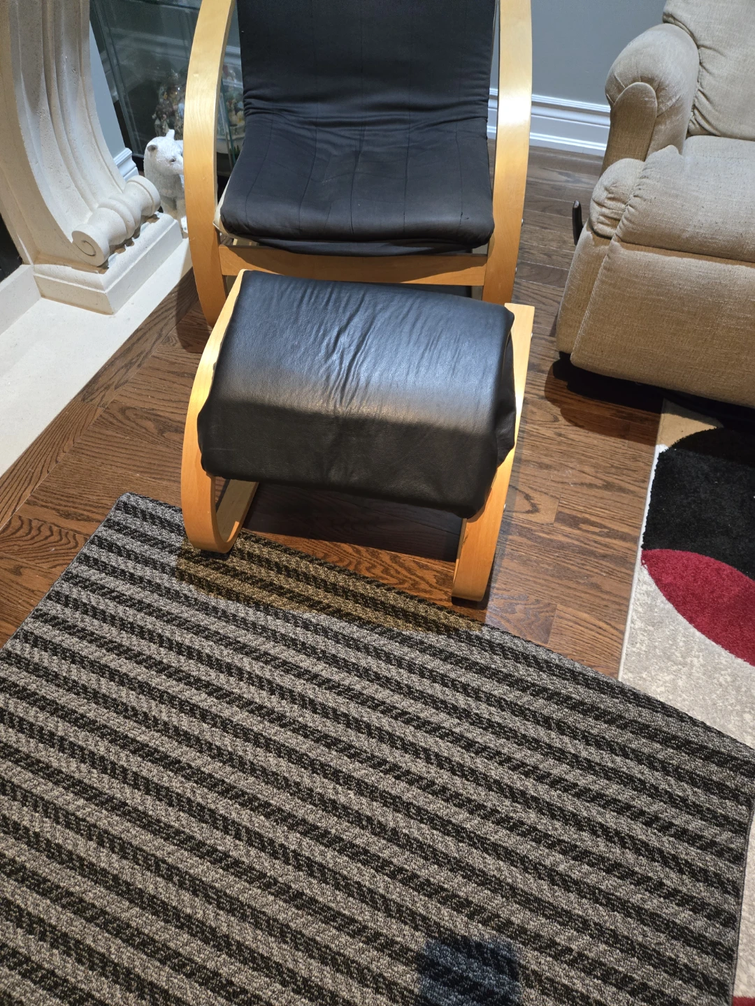 Black Rocker Chair with Ottoman - photo 2