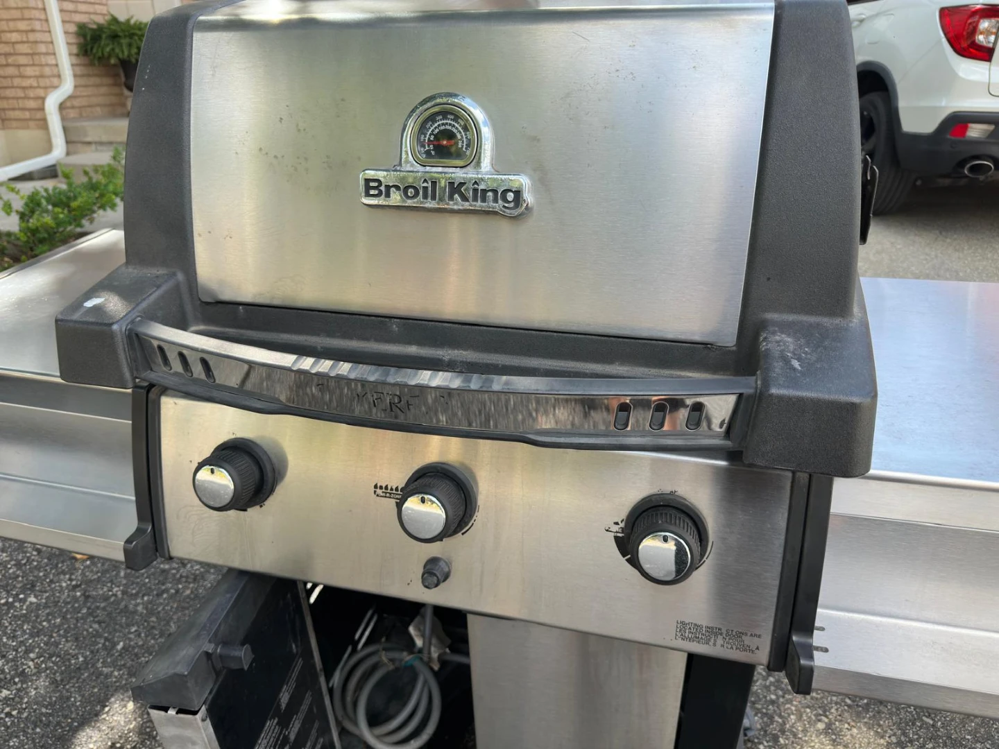 Broil King Gas BBQ Grill - photo 2