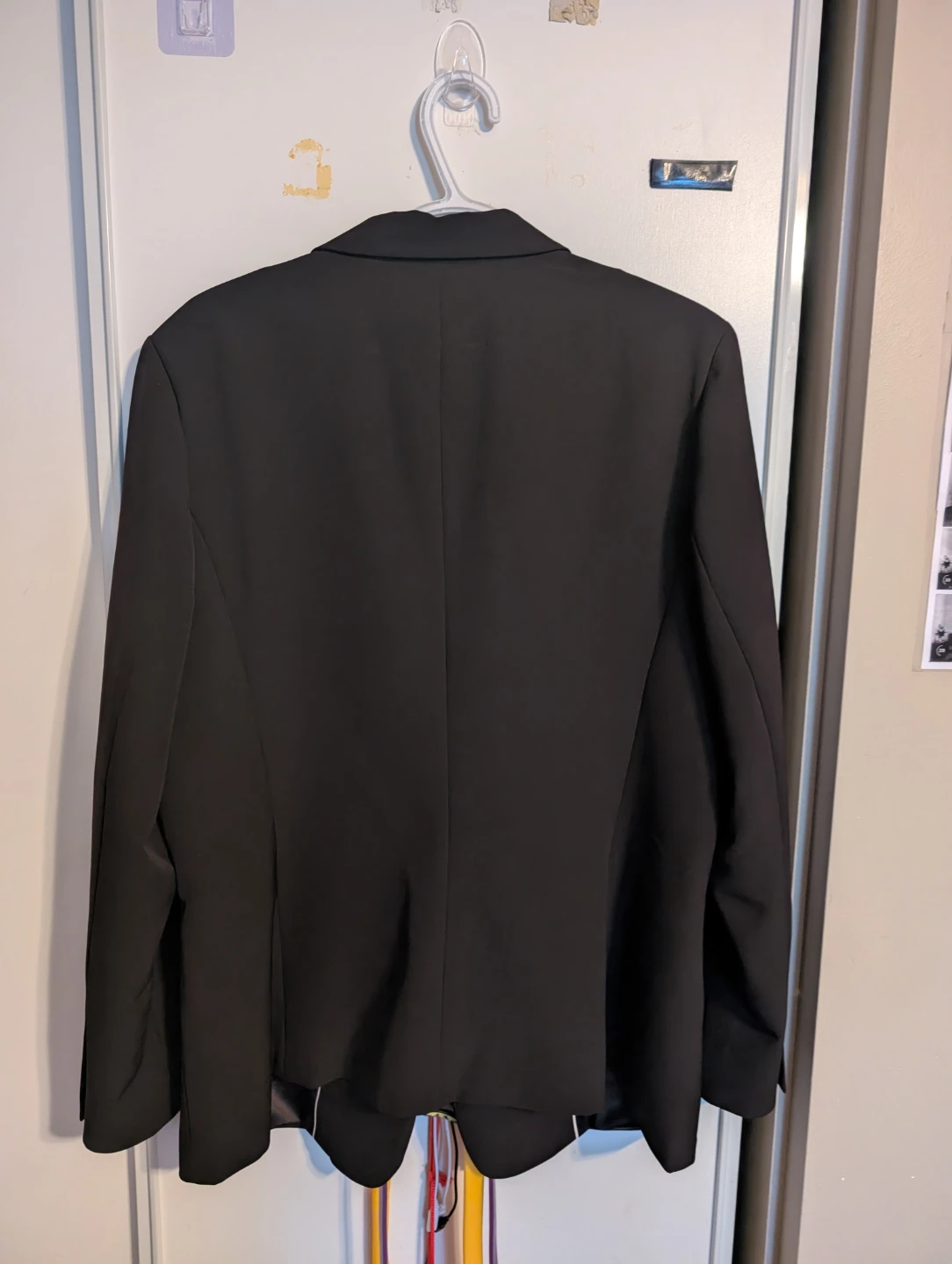 LE CHÂTEAU Black Washable Suit Blazer - size 12/14 - photo 4