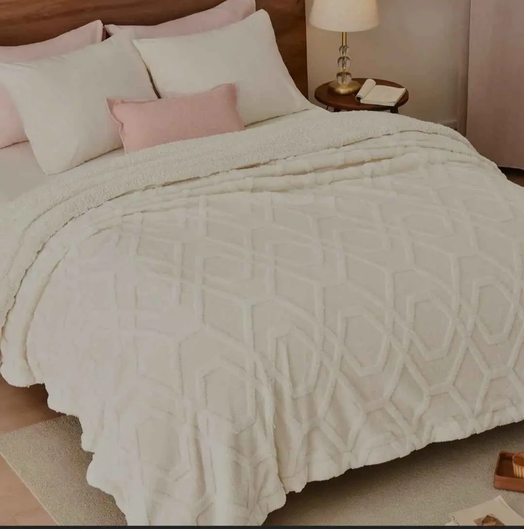 large Fluffy Sherpa Fleece Blanket new