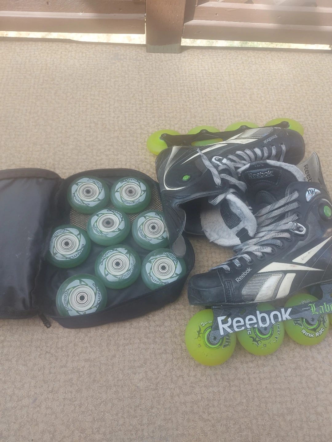 Reebok inline skates with extra wheels size 8