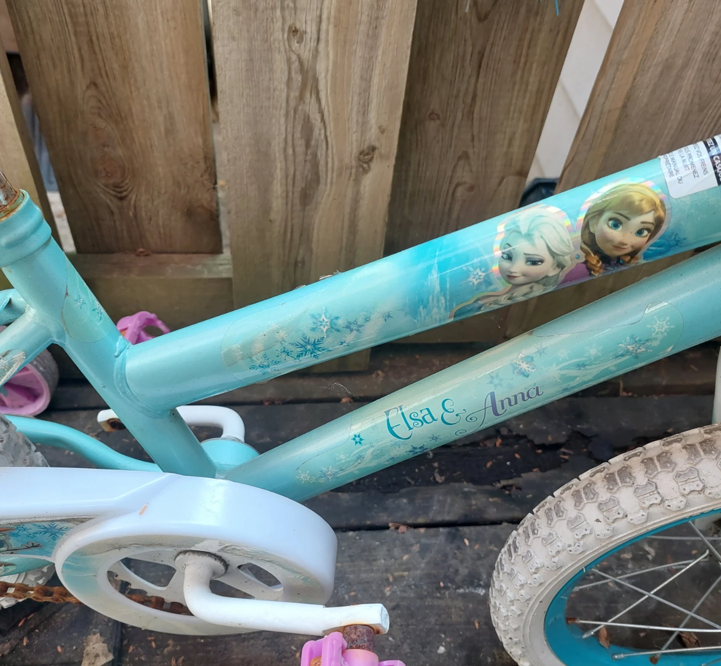 Kids Frozen Bike with Basket and Helmet - photo 4